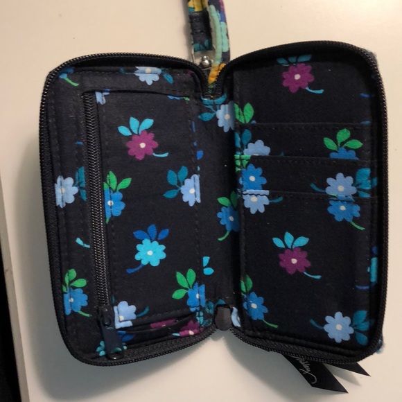 Clutch wallet - Picture 3 of 3